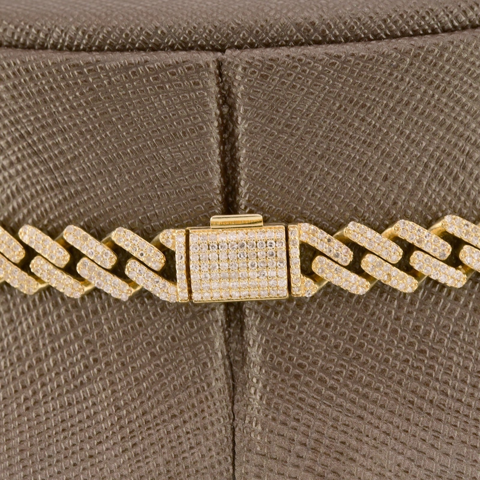 10k Yellow Gold 20 Inch 6.6CTW Baguette Diamond Heart Cuban Link Chain 42.6g - Elite Jewelers - Necklaces & Chains