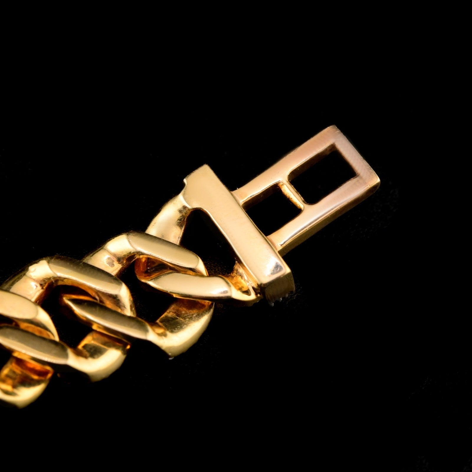 10k Yellow Gold Men 5.12CTW Natural Diamond Cuban Bracelet 38.1g 8 Inch Armlet - Elite Jewelers - Bracelets