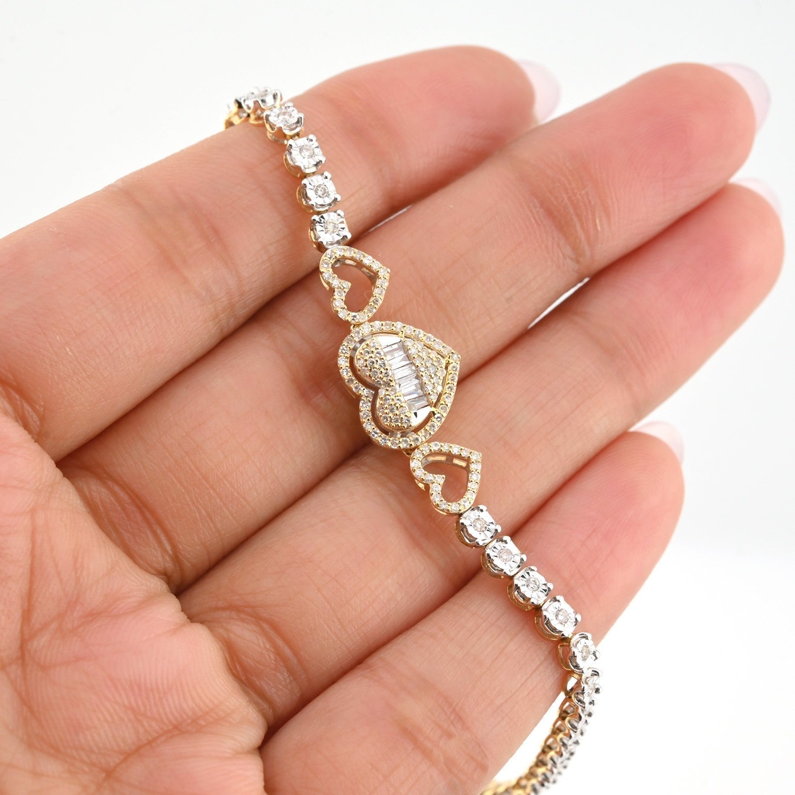 10k Yellow Gold Women 0.8CTW Baguette Diamond Heart Tennis Bracelet 7.6g 7Inch - Elite Jewelers - Bracelets