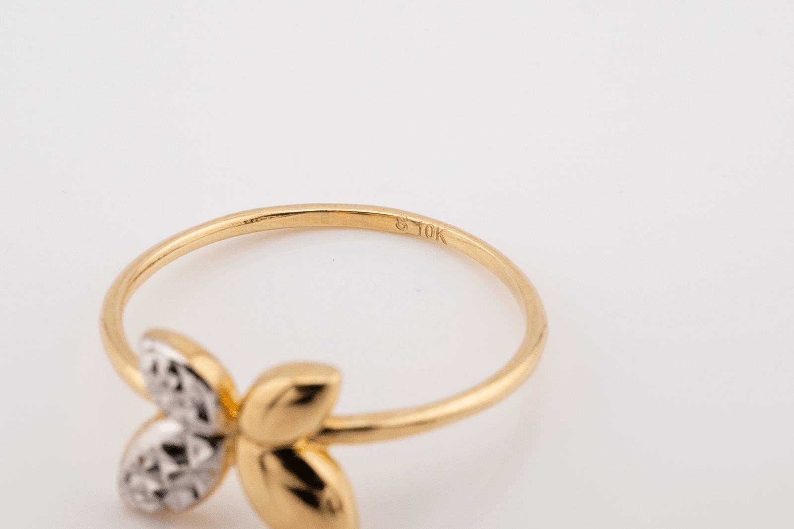 10kt Yellow Gold Butterfly Ring for Women – Size 7.5, Diamond - Cut Design 1.3g - Elite Jewelers - Rings