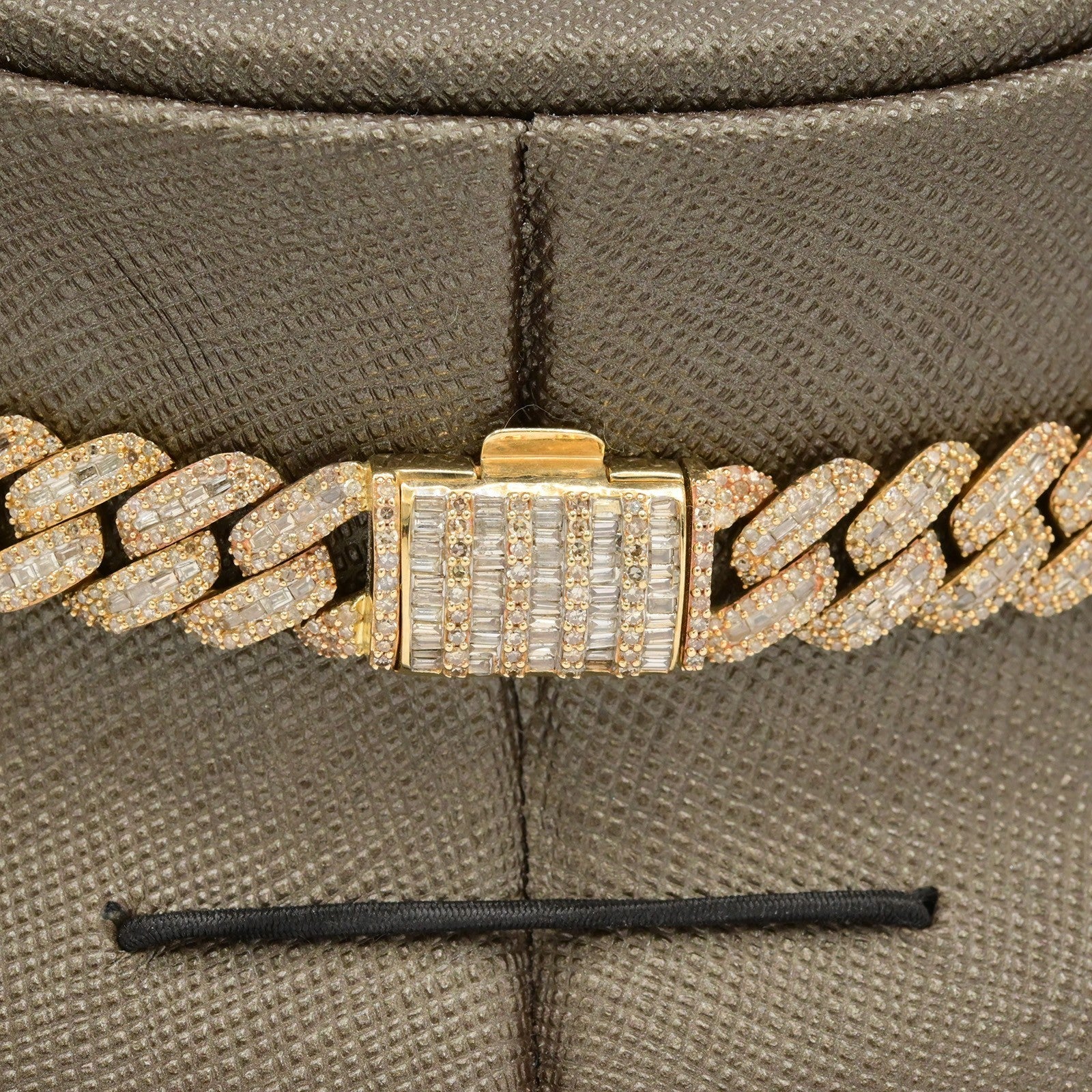 10MM 10k Yellow Gold 21In 19CTW Natural Baguette Diamond Cuban Link Chain 53.7g - Elite Jewelers - Necklaces & Chains