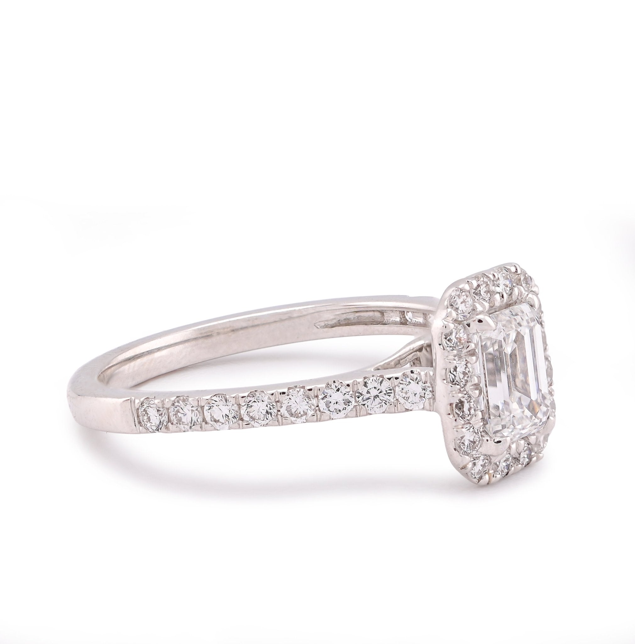 14K White Gold Halo Centre Emerald 1.35CT Lab Diamond Women Ring - Elite Jewelers-Rings