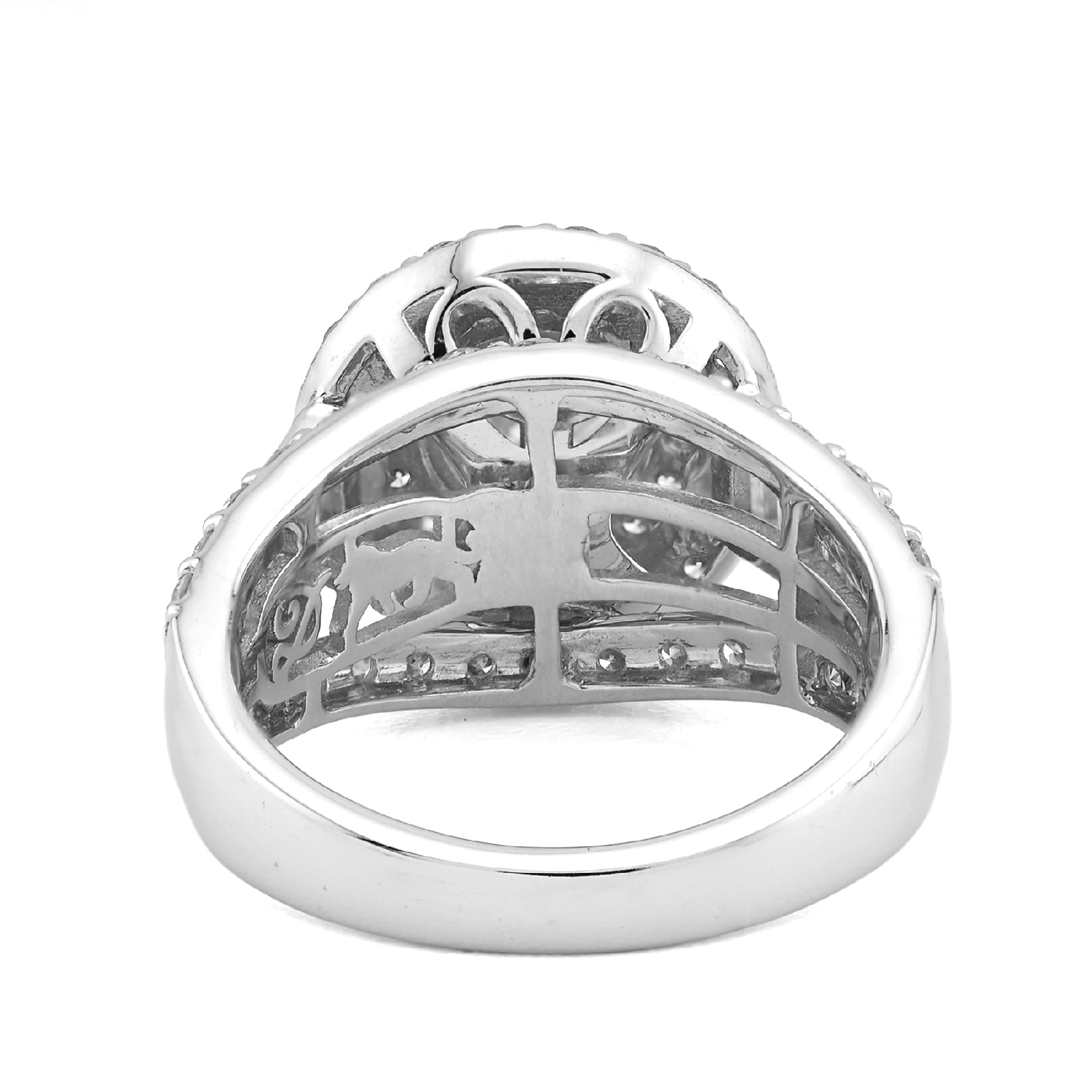 14K Yellow Gold 1.51CT Centre Round Solitaire Halo 3.3TC Side Baguette Lab DImaond Women Ring - Elite Jewelers - Rings
