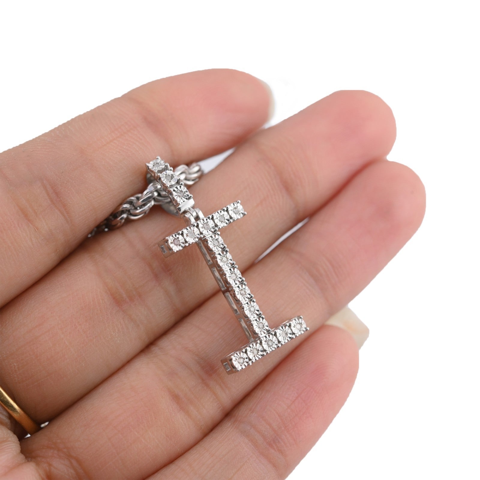 925 Silver Natural 0.15 CTW Diamond Initial Alphabet "I" Pendant 2g Unisex Charm