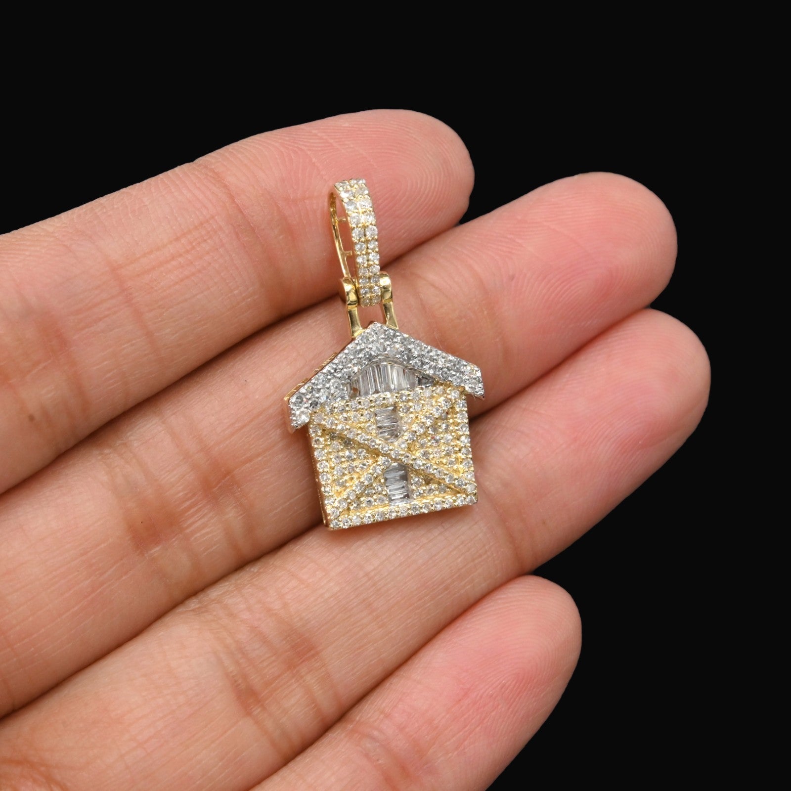 10k Yellow Gold 0.7CTW Round & Baguette Diamond Trap House Pendant 2.5g Charm