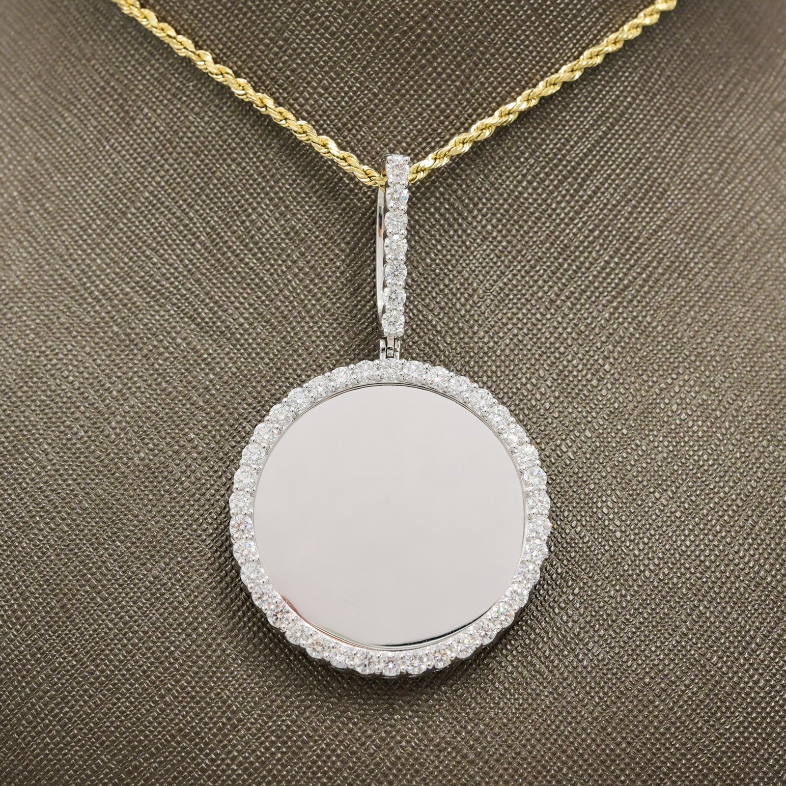 925 Silver 3.35CTW Lab Grown Diamond Picture Charm Big Pointers Pendant 11.3gms