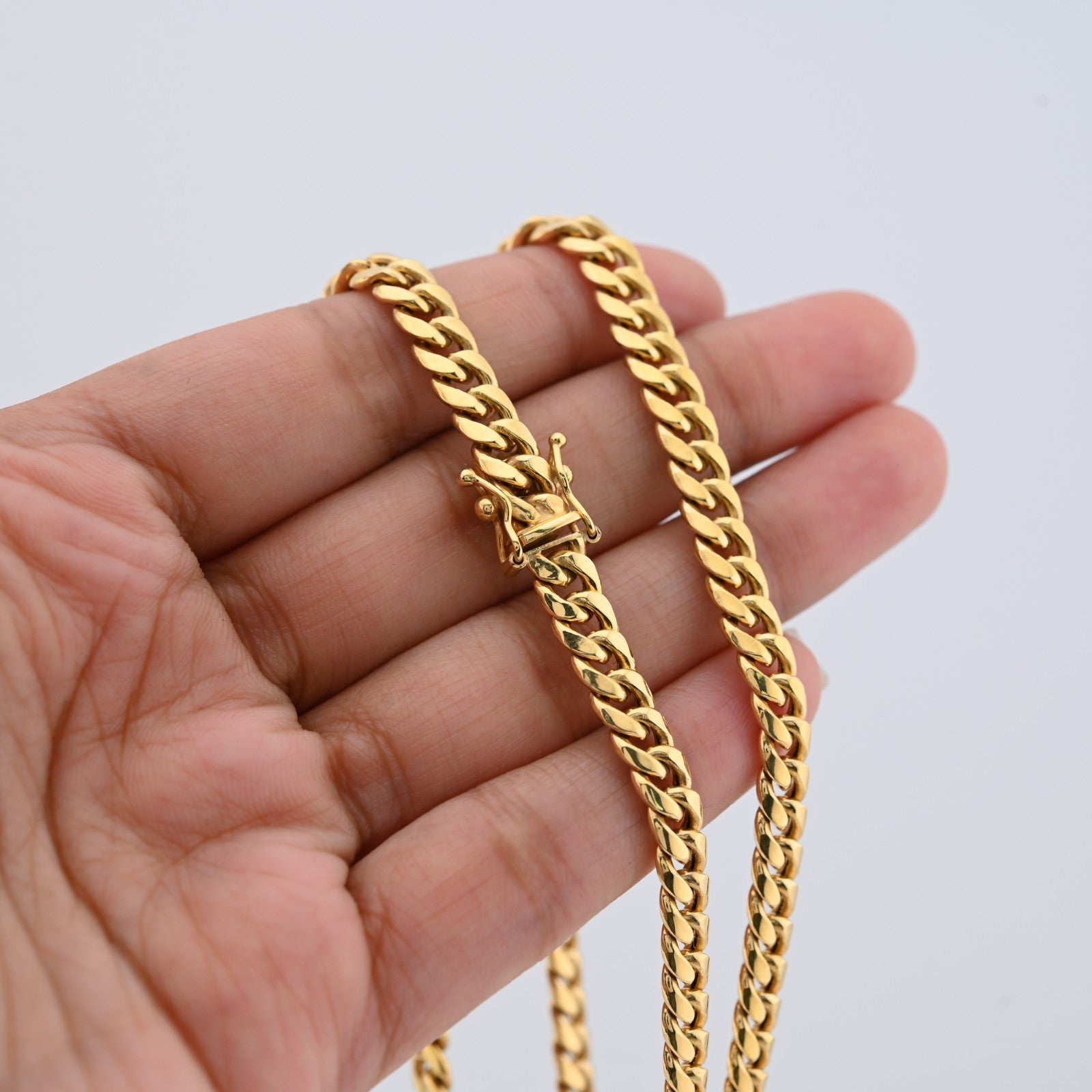 6MM 10k Yellow Gold 18.6 grams Miami Cuban Chain Mens Womens Necklace 20 Inches - Elite Jewelers - Necklaces & Chains