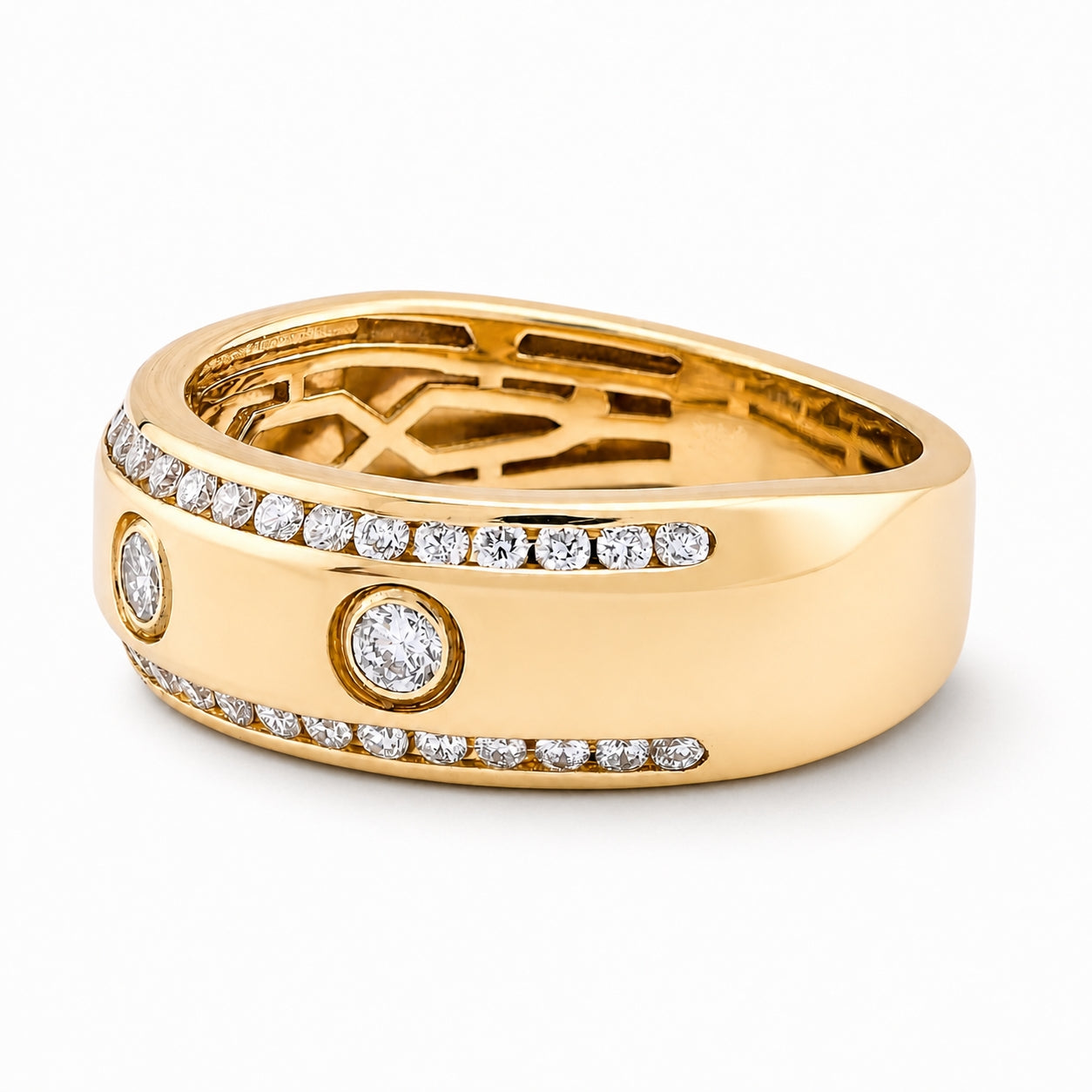 14K Yellow Gold 3 Stone Centre 2 Row Edge Lab Diamond Men Ring Band