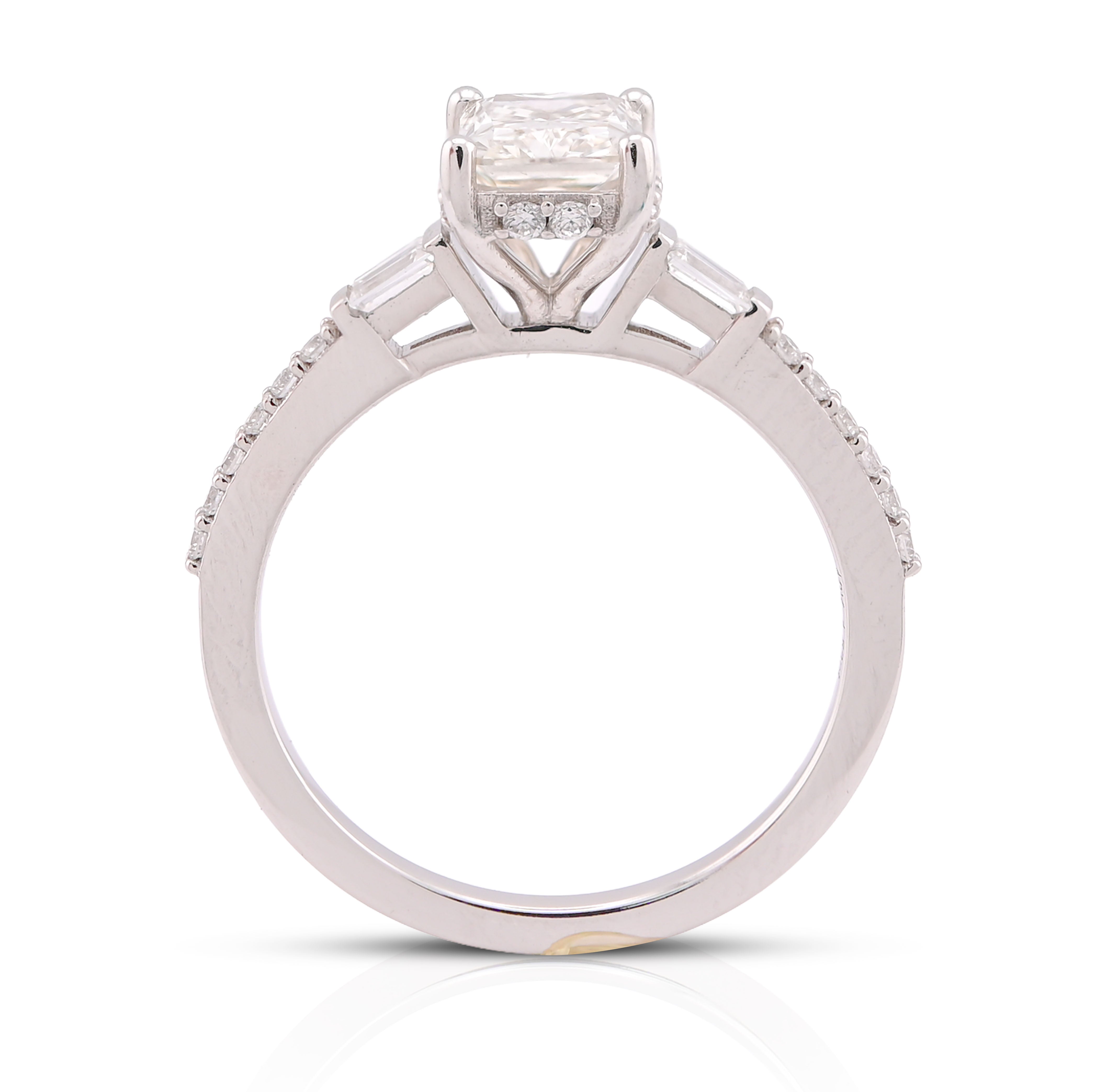 10K White Gold Centre Radiant Solitaire 1.53CT Lab Diamond Baguette/Round Women Ring