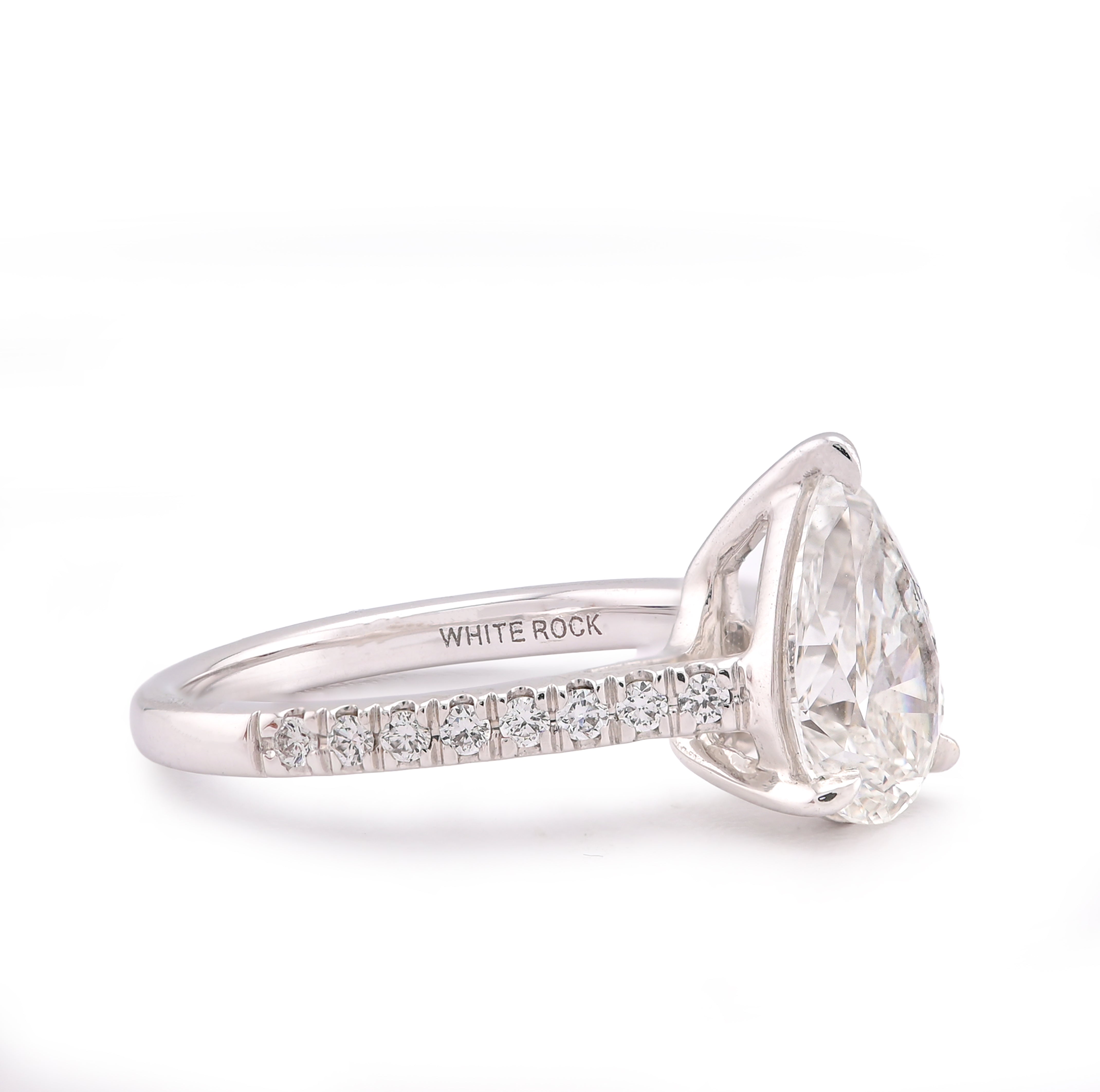 14K White Gold 2.25CT Pear/Tear Drop Solitaire Centre Women Lab Diamond Ring