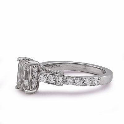 10K White Gold 2.17CT Centre Emerald Round Side Lab Diamond Women Ring - Elite Jewelers - Rings