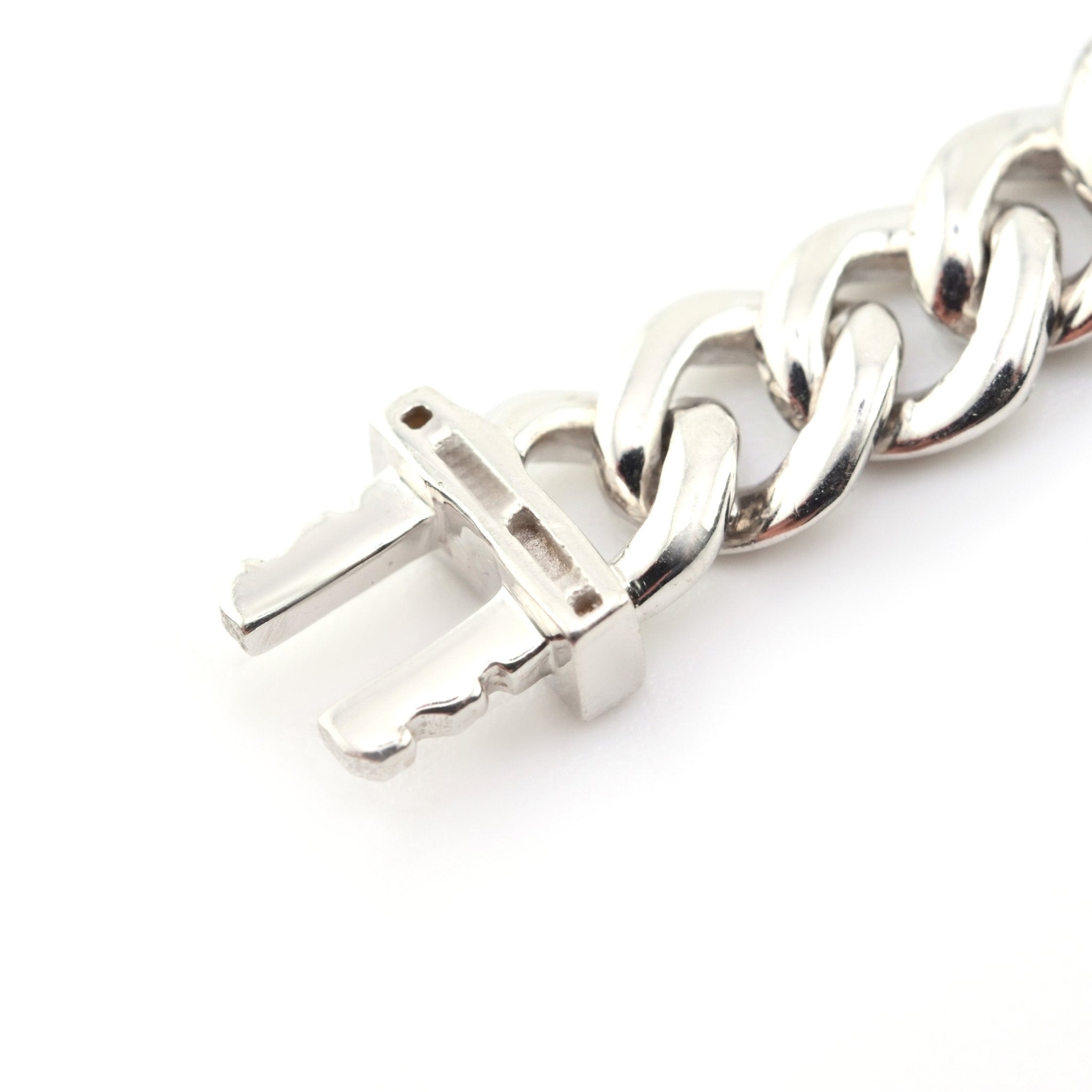 10K Yellow Gold 3.25 CTW Natural Diamond 6MM Cuban Heart Bracelet 7" - Elite Jewelers - Bracelets