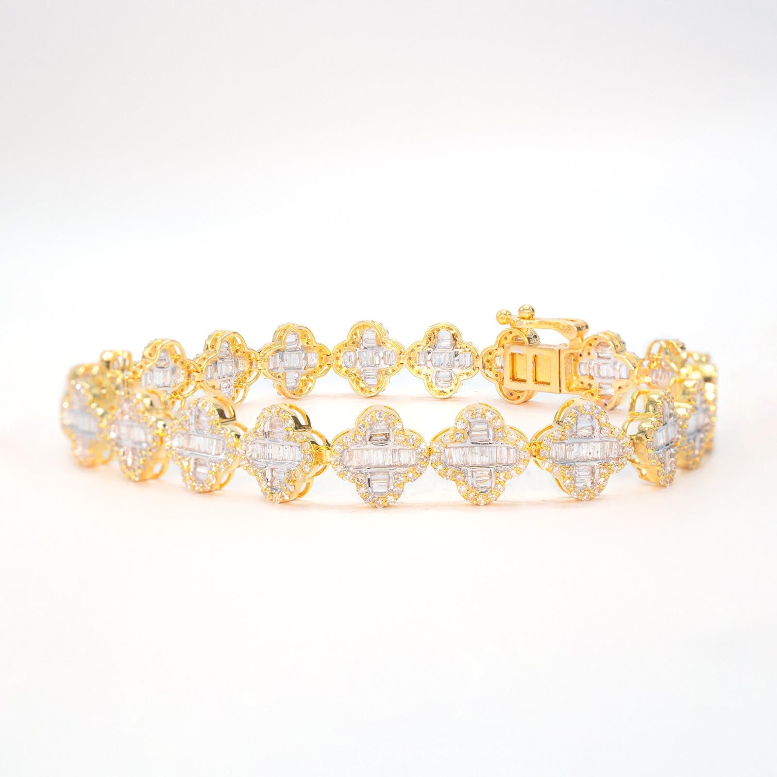 10K Yellow Gold Baguette Natural Diamond 3CT Clover Bracelet With Single Cut On Edges 7" - Elite Jewelers - Bracelets