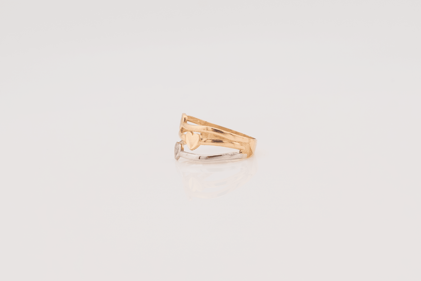 10kt 3 Tone Yellow, White & Rose Gold 1.9g Heart Shaped Women Ring Size 7.5 - Elite Jewelers - Rings