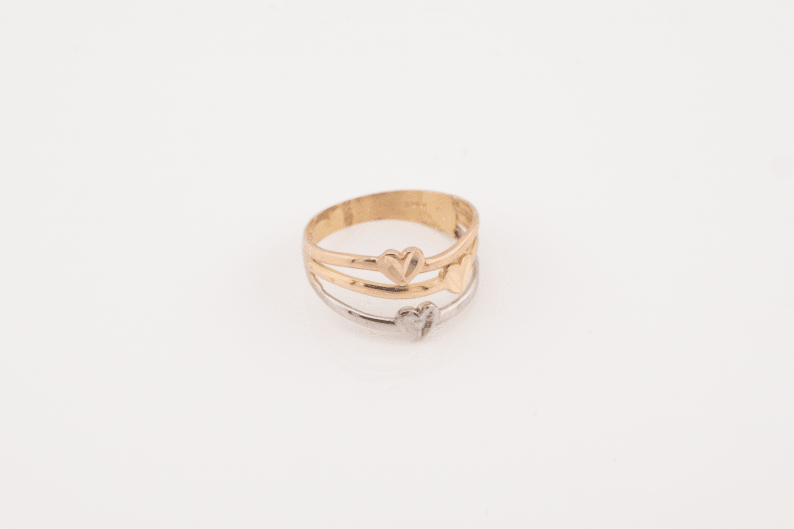 10kt 3 Tone Yellow, White & Rose Gold 1.9g Heart Shaped Women Ring Size 7.5 - Elite Jewelers - Rings