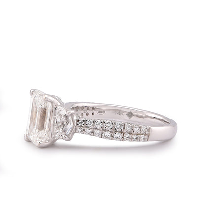 14K White Gold 3.25CT Emerald Solitaire Radiant/Round Side Lab Diamond Women Ring - Elite Jewelers-Rings