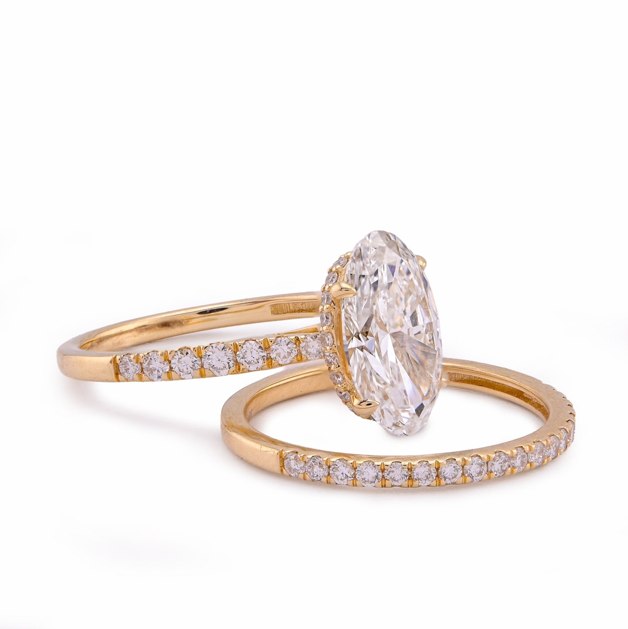14K Yellow Gold 3.40CT Oval Cnetre Solitaire Lab Diamond Women Ring with Band - Elite Jewelers - Rings