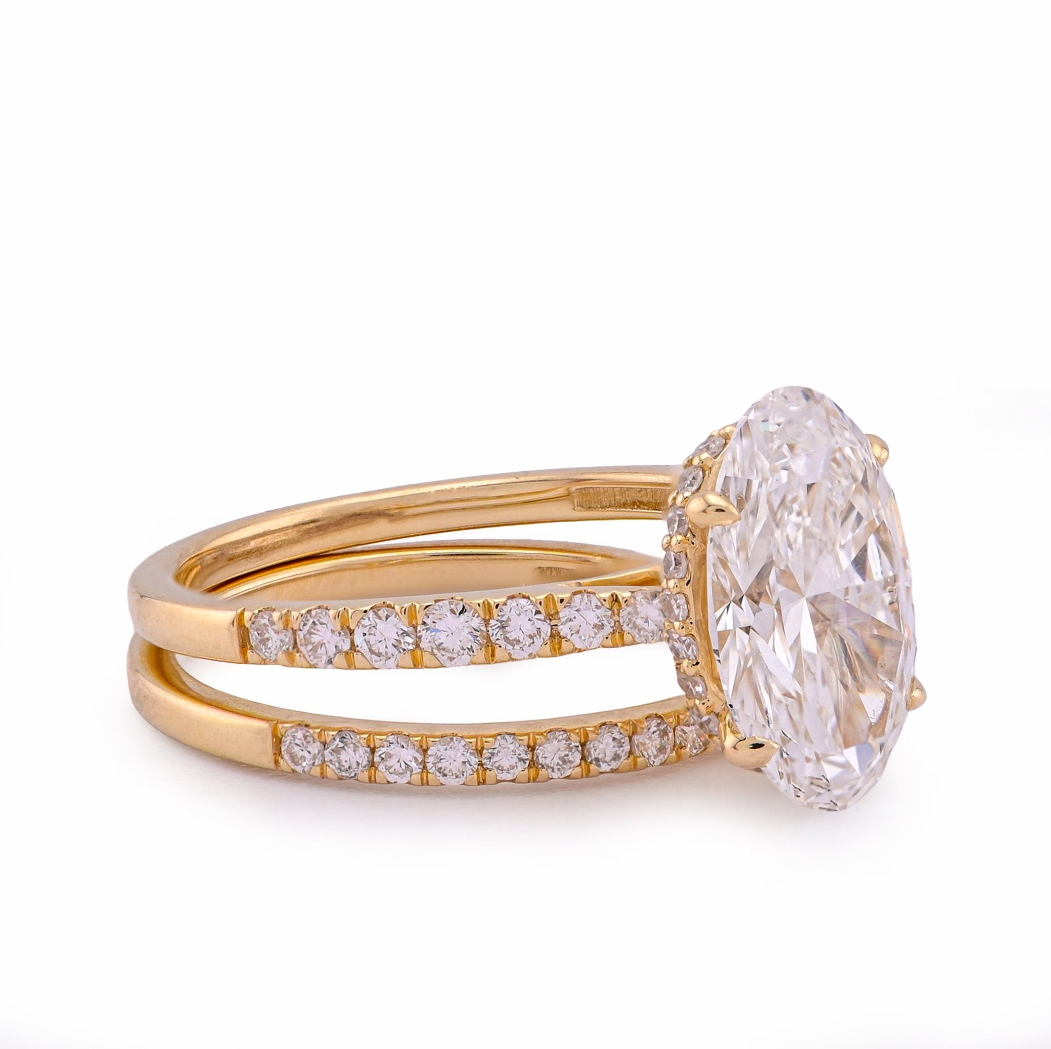 14K Yellow Gold 3.40CT Oval Cnetre Solitaire Lab Diamond Women Ring with Band - Elite Jewelers - Rings