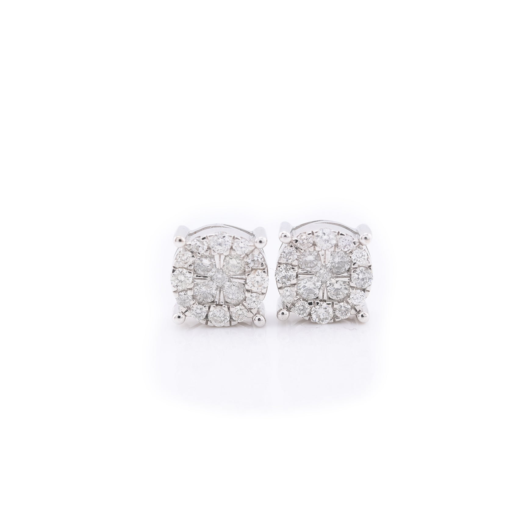 10k White Gold Diamond Cluster Stud Earrings 0.68CTW
