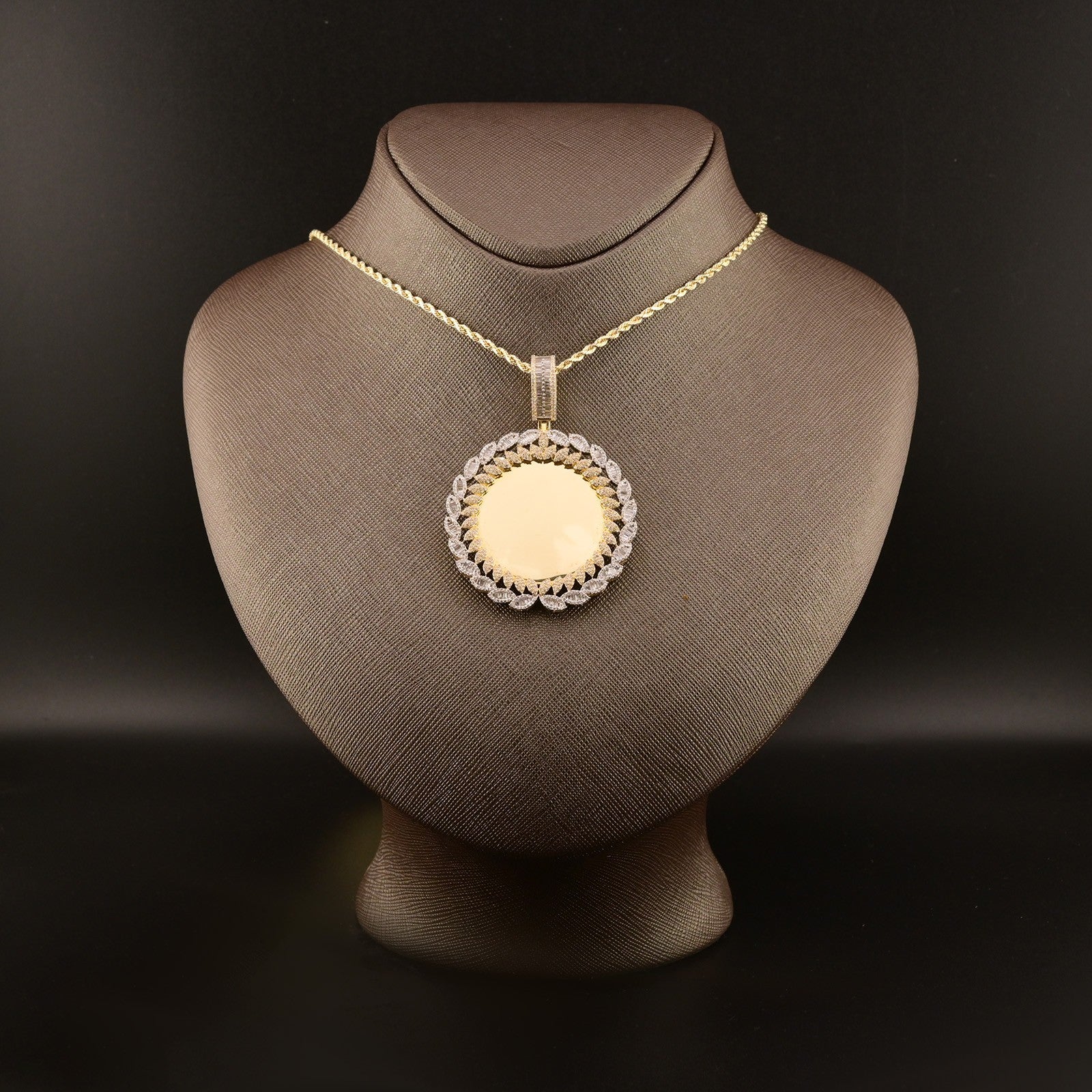 10k Yellow Gold 2.35CT Round/Baguette Diamond Picture Memory Pendant 15.5g Charm