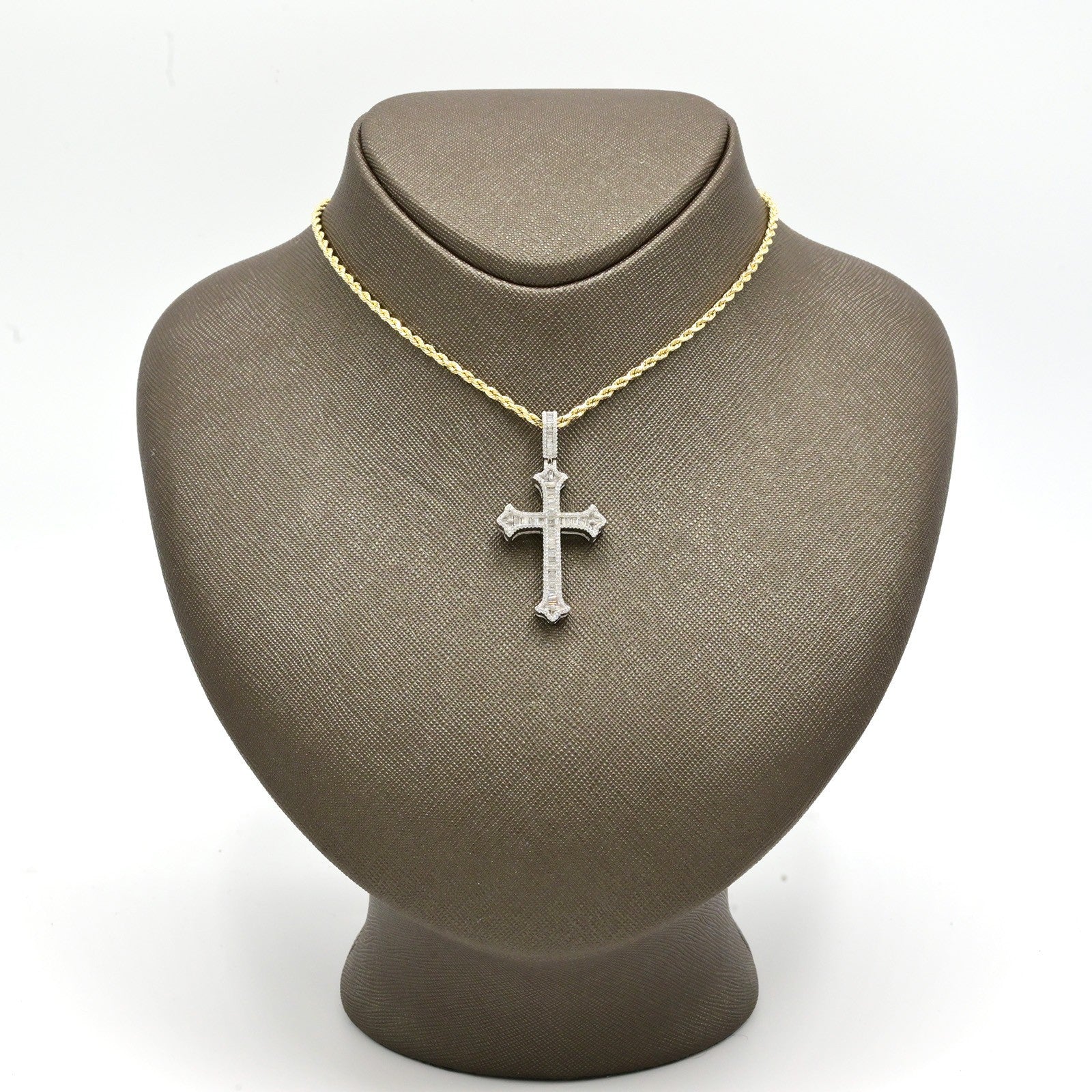 10k White Gold 0.87CTW Natural Round & Baguette Diamond Cross Pendant 6.3g Charm