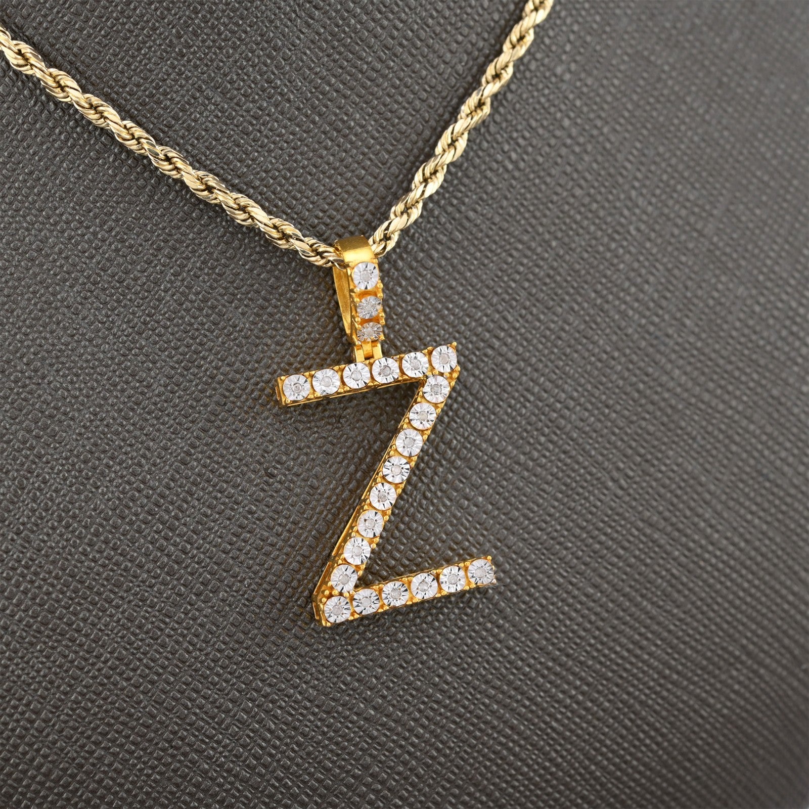 925 Yellow Natural 0.15 CTW Diamond Initial Alphabet "Z" Pendant 2g Unisex Charm