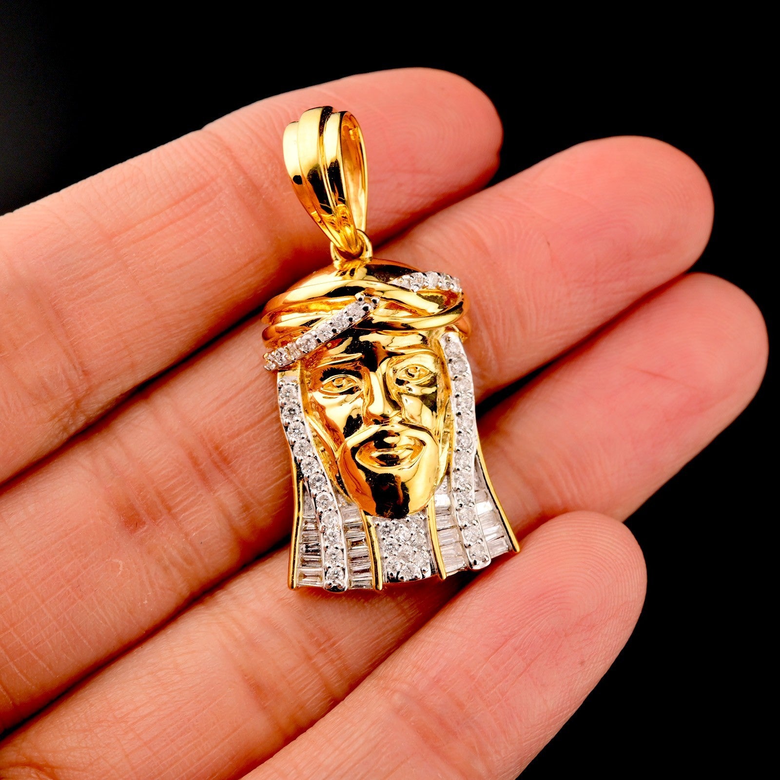 10k Yellow Gold 0.55CTW Round & Baguette Diamond Jesus Head Pendant 6.1g Charm