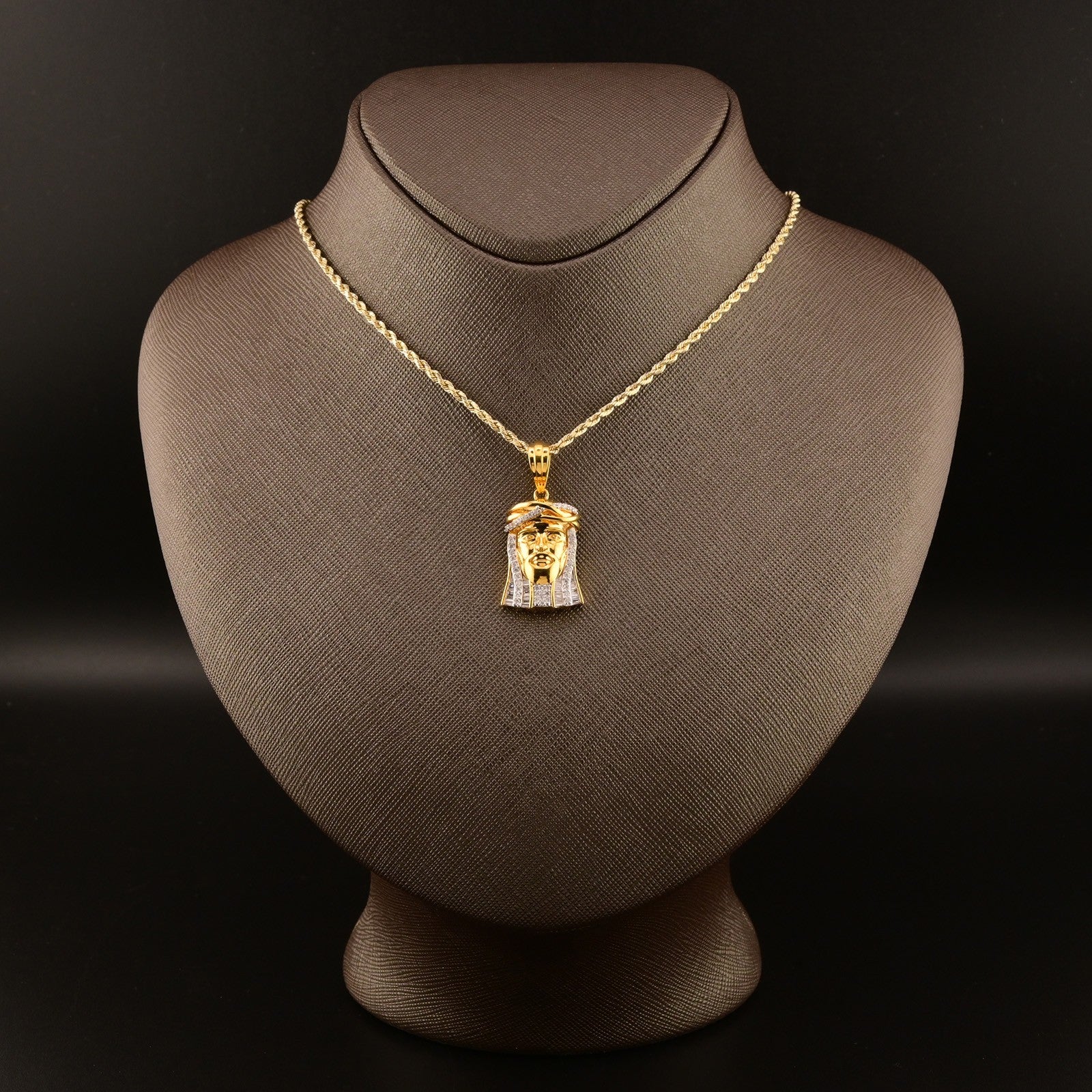 10k Yellow Gold 0.55CTW Round & Baguette Diamond Jesus Head Pendant 6.1g Charm