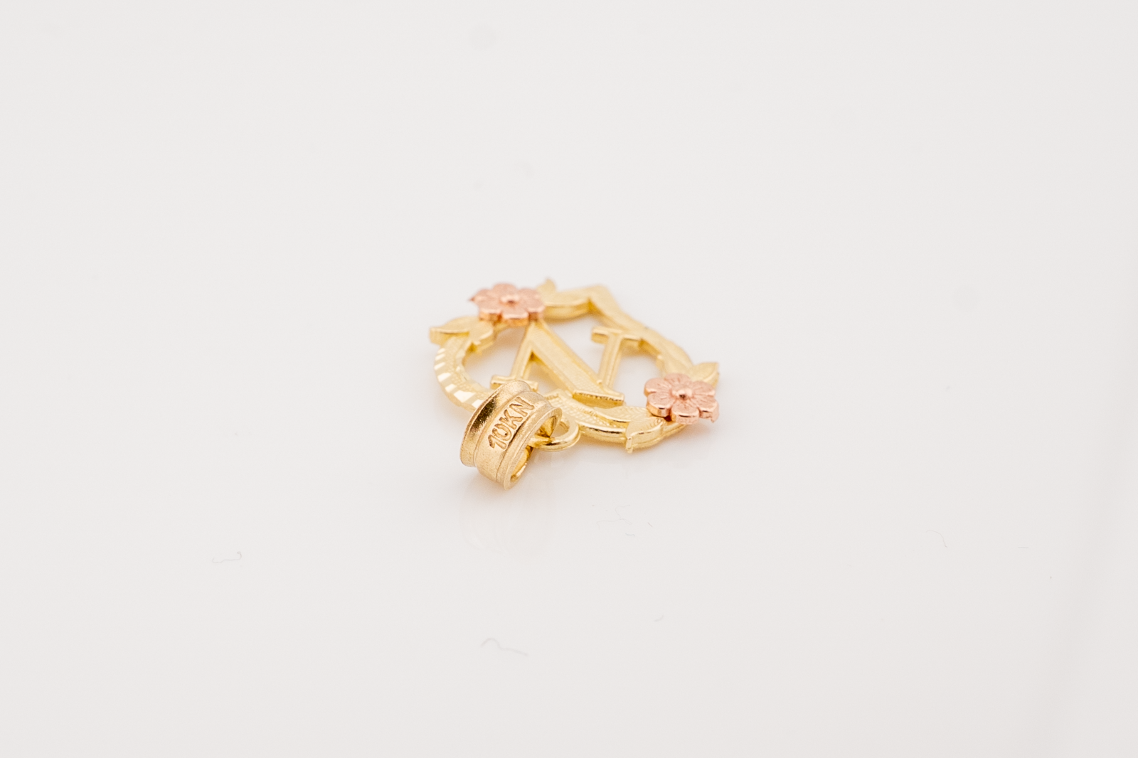 10k Yellow Gold "N" Alphabet Heart Pendant 0.9g Diamond Cut Initial Women Charm