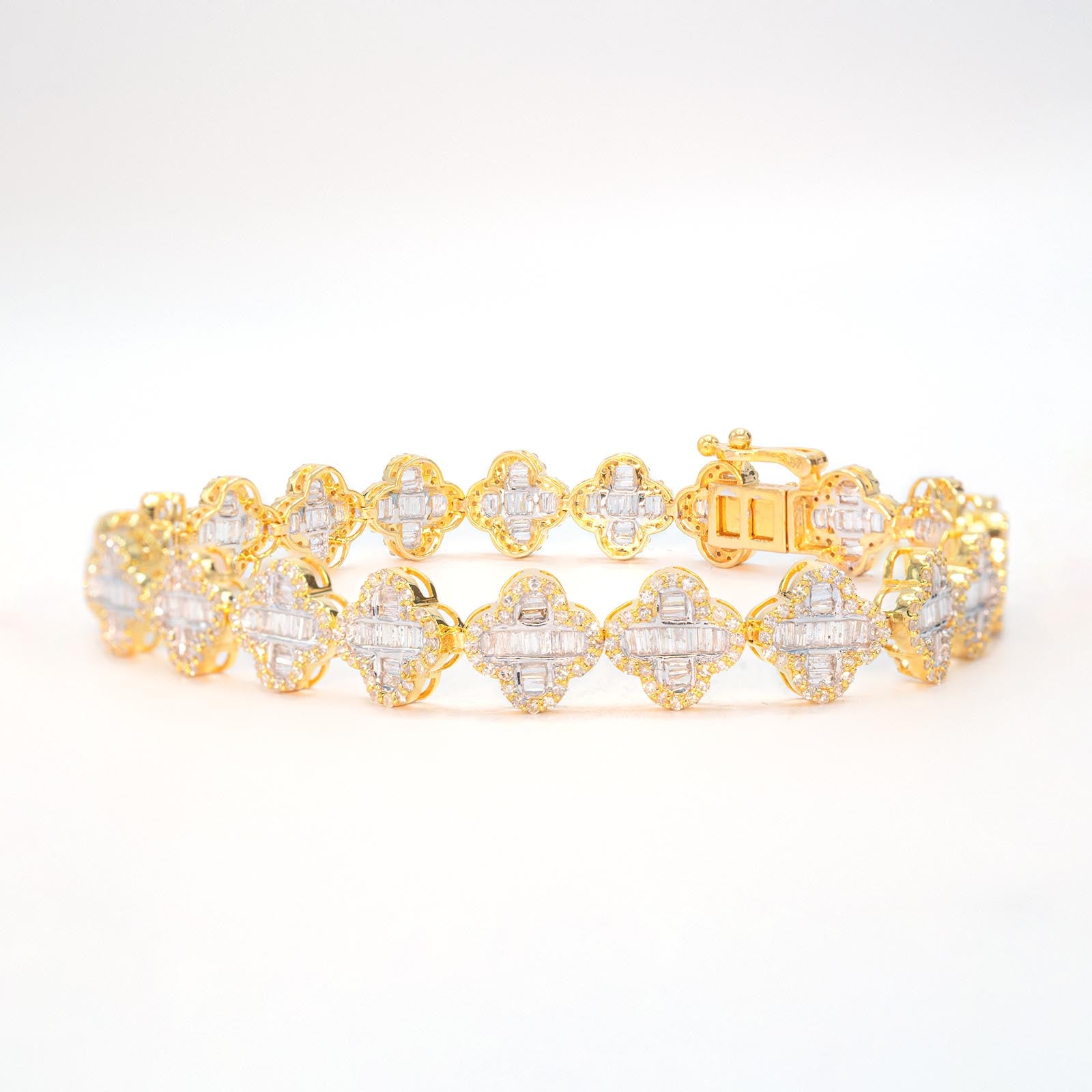 10K Yellow Gold Baguette Natural Diamond 3CT Clover Bracelet With Single Cut On Edges 7"