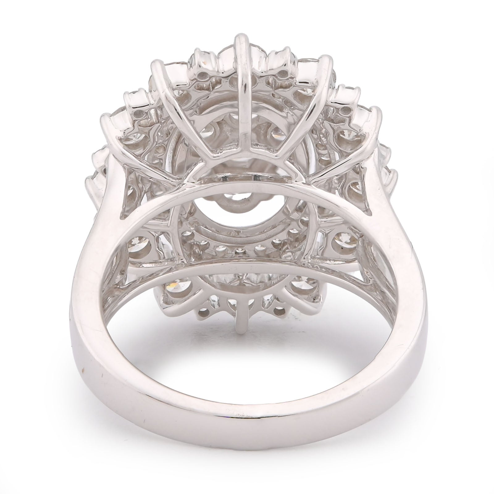 Flower Shape Cluster Centre Natural Diamond 4.86CT Women Ring 14K White Gold