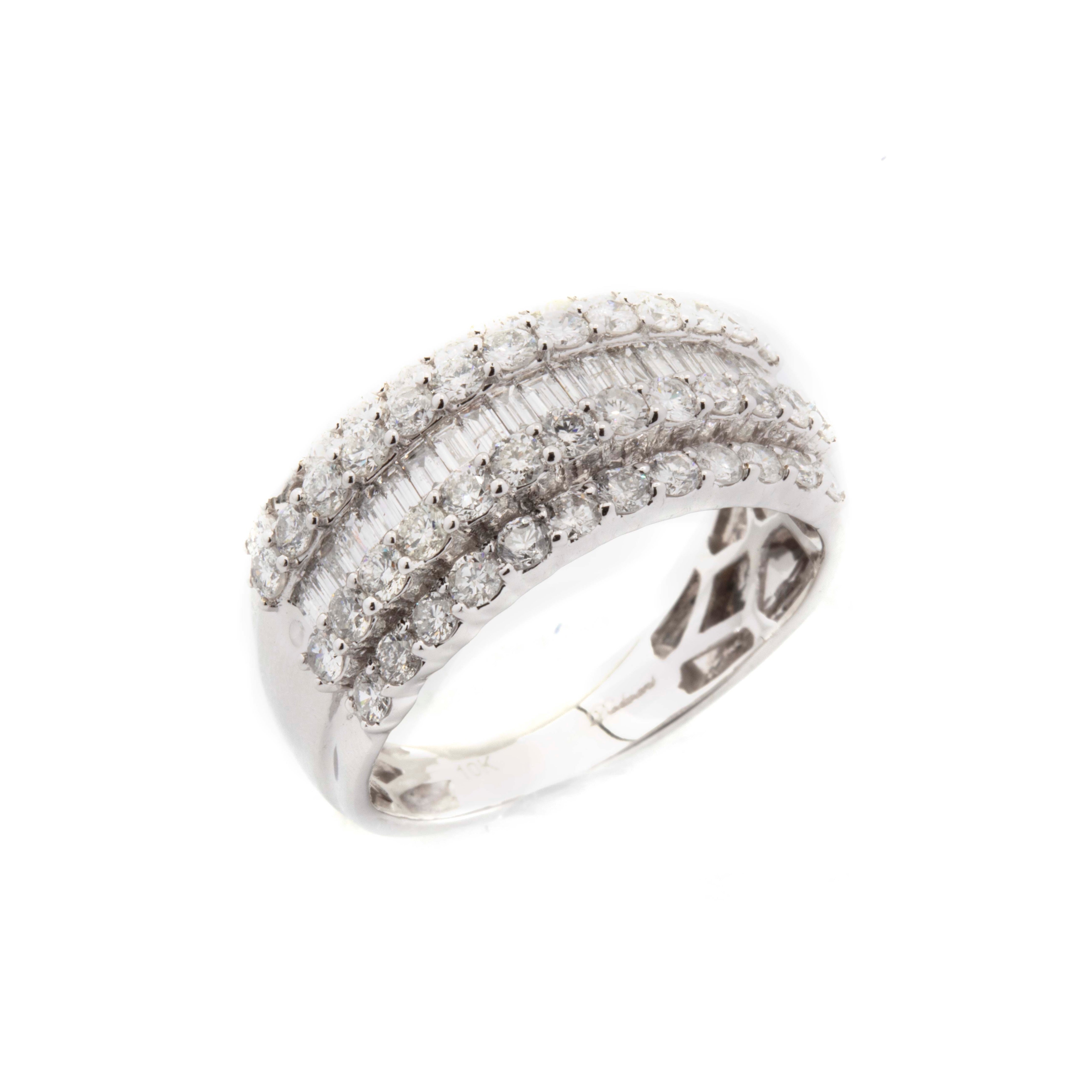 10K White Gold Baguette Diamond Band