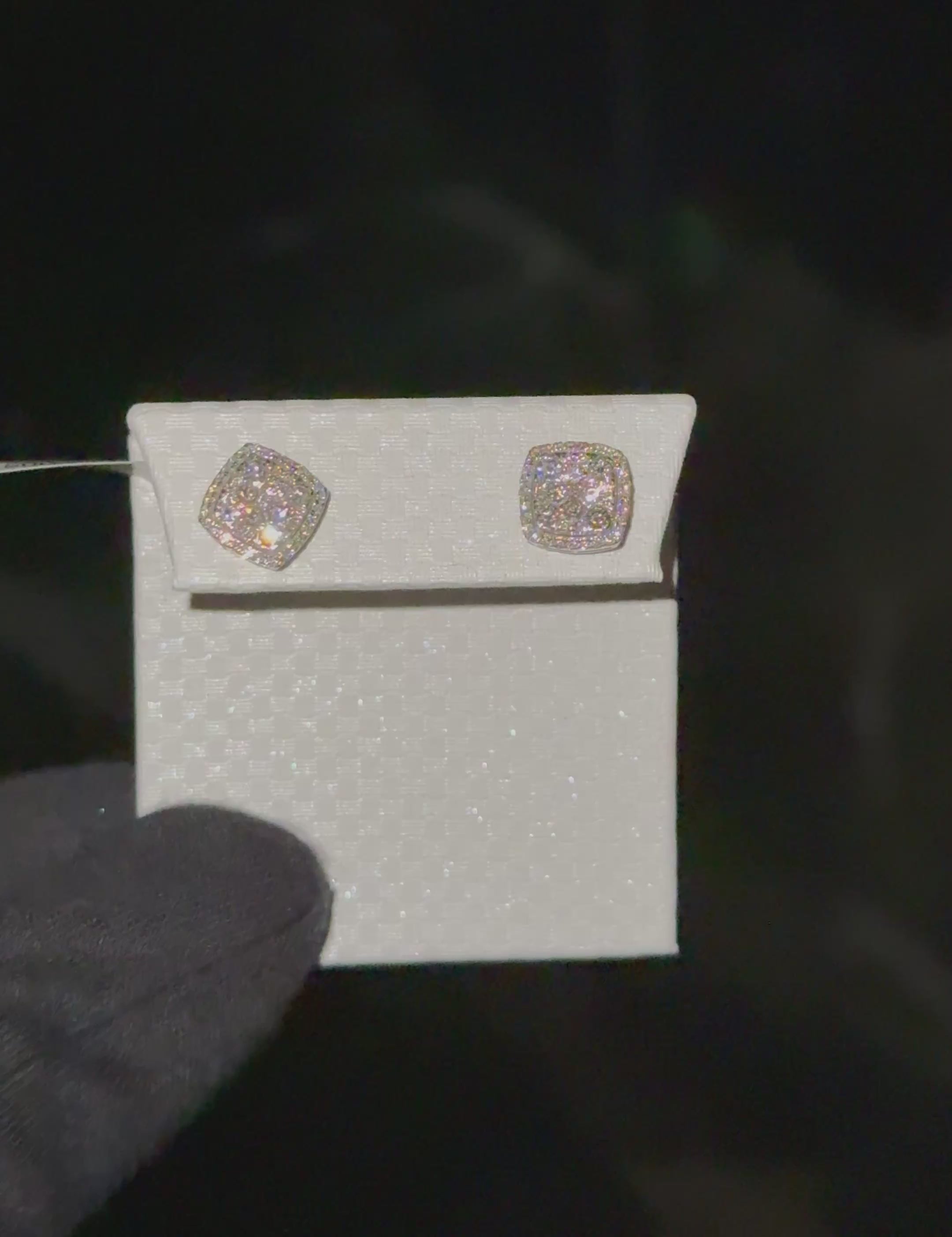 10k White Gold 0.76CT Diamond Stud Earrings