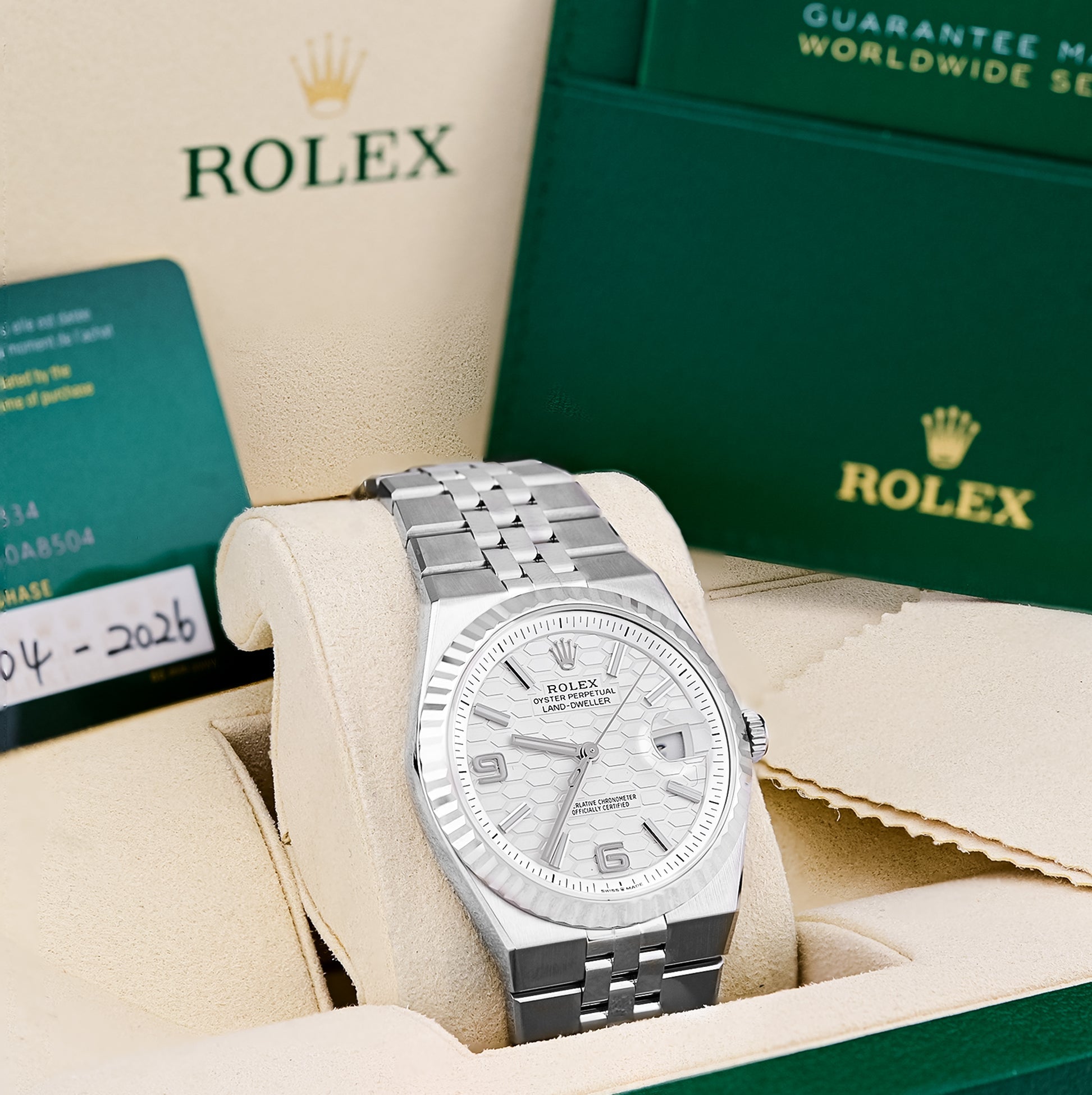 Rolex Land - Dweller 2026 40MM Oystersteel/White Gold Flat Jubilee FULL SET Watch - Elite Jewelers - Luxury Watch